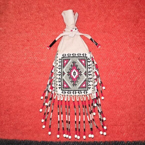 Rare Vintage Native American Double Sided Beaded Pouch - Picture 2 of 7